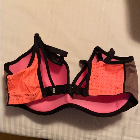 Bra - Picture 2 of 3